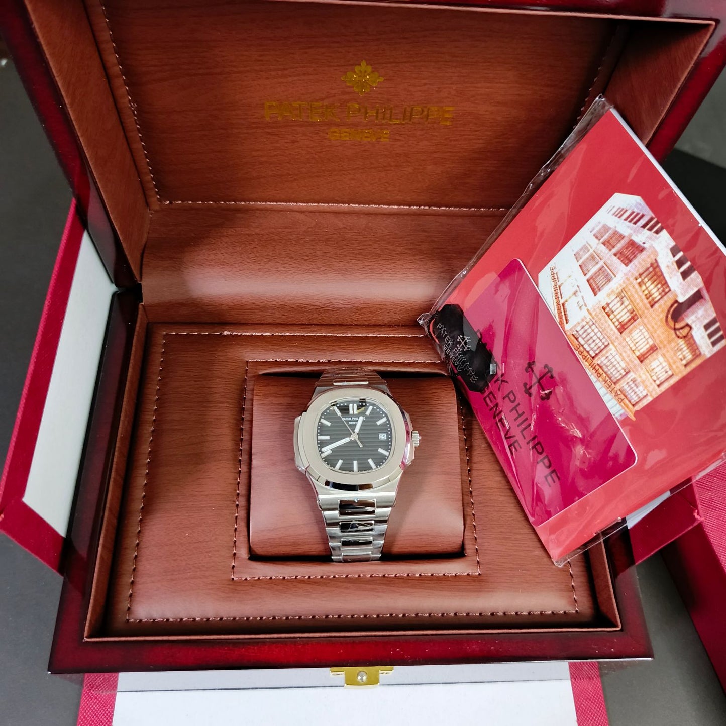 Patek Philippe Nautilus β AAA Master Copy