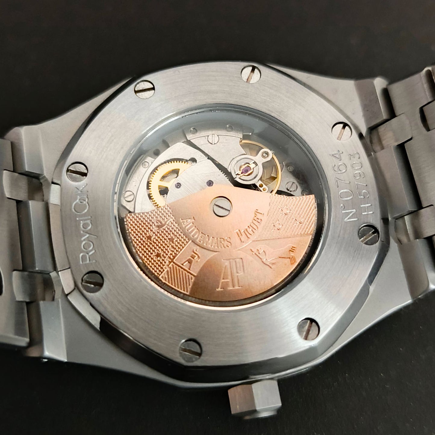 Audemars Piguet Royal Oak β AAA Master Copy