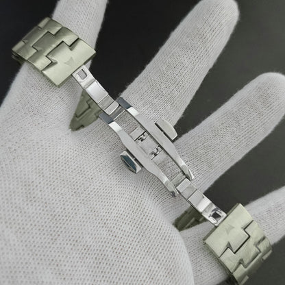 Vacheron Constantin Overseas - Silver-Green