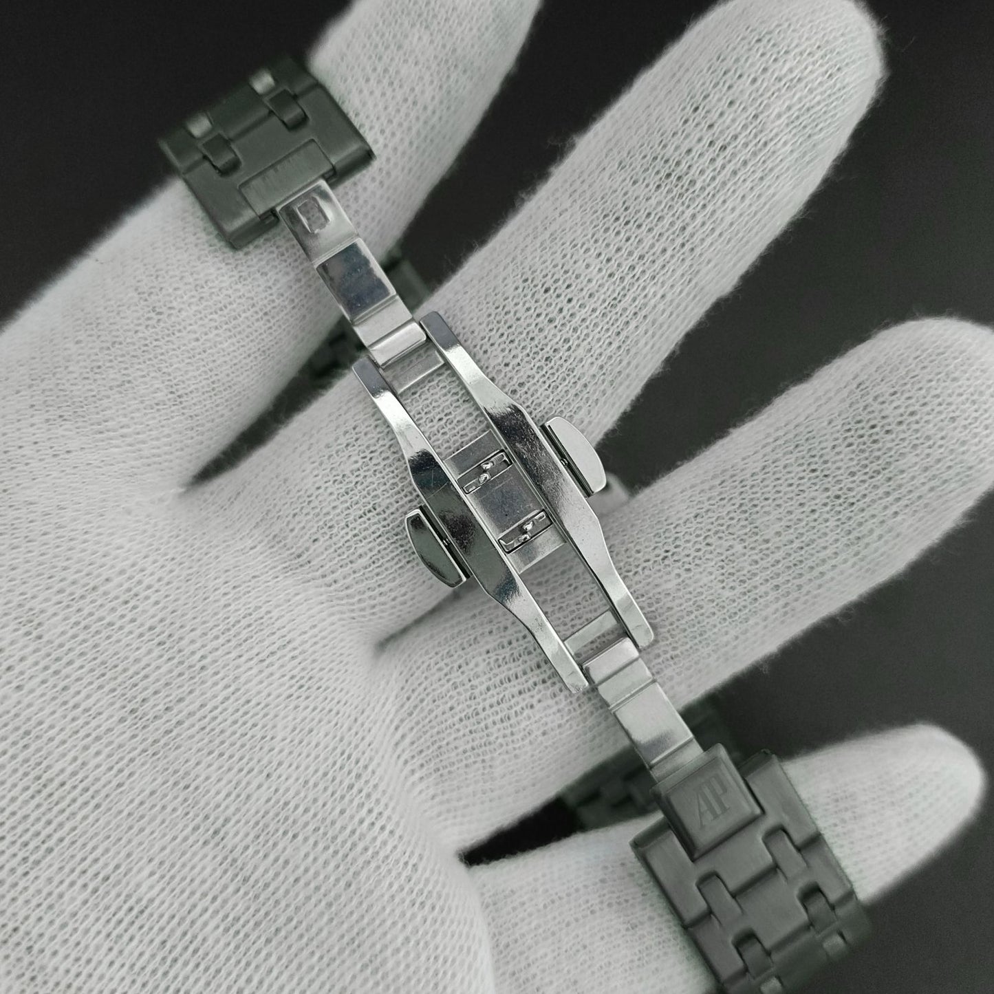 Audemars Piguet Royal Oak Chronograph - All Black